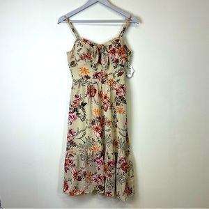 A U W FRORAL DRESS SIZE S